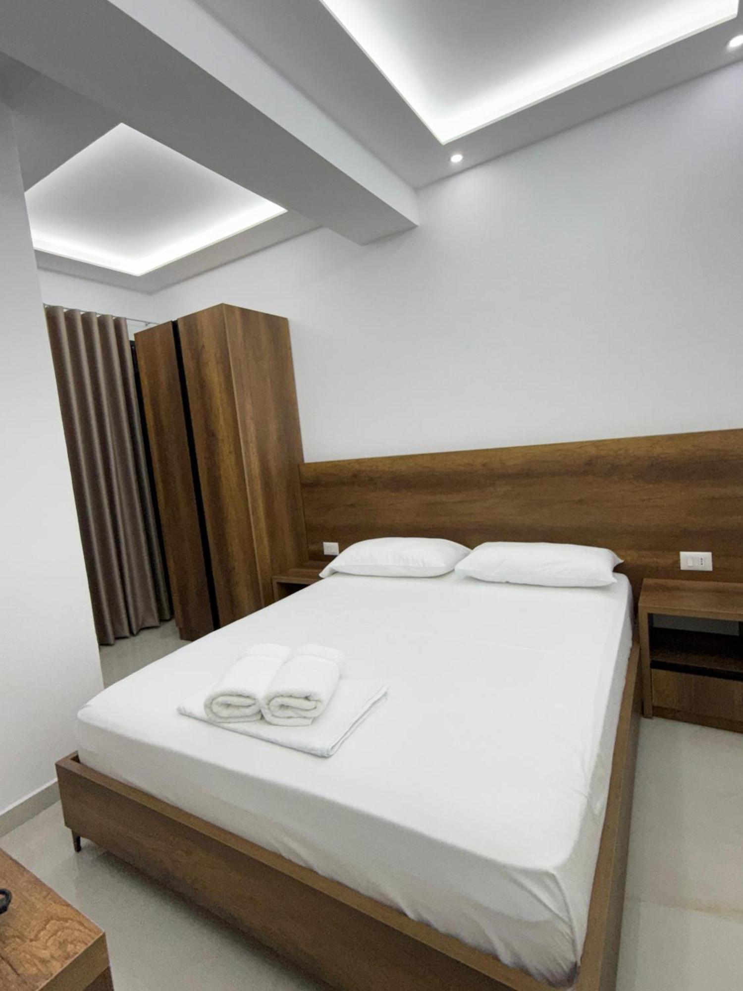 Villa Papa-Berat Esterno foto